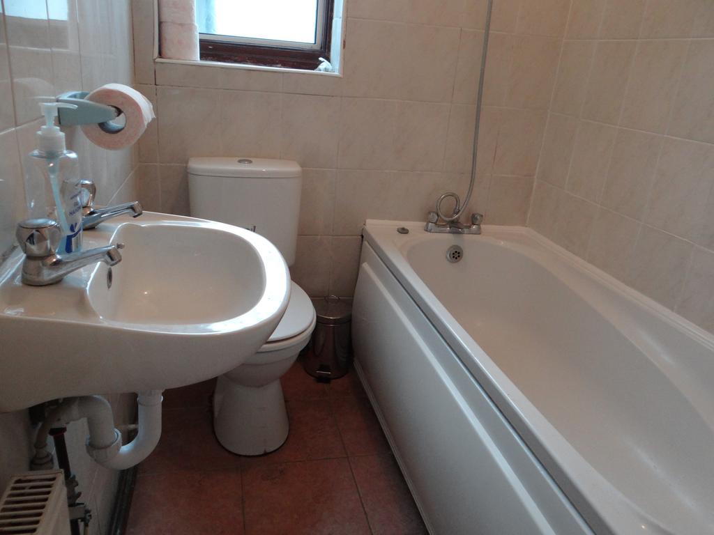 מלון לונדון Vallance Road House חדר תמונה